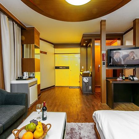 Mk Hotel Yeosu Eksteriør bilde