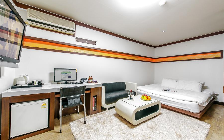 Mk Hotel Yeosu Eksteriør bilde
