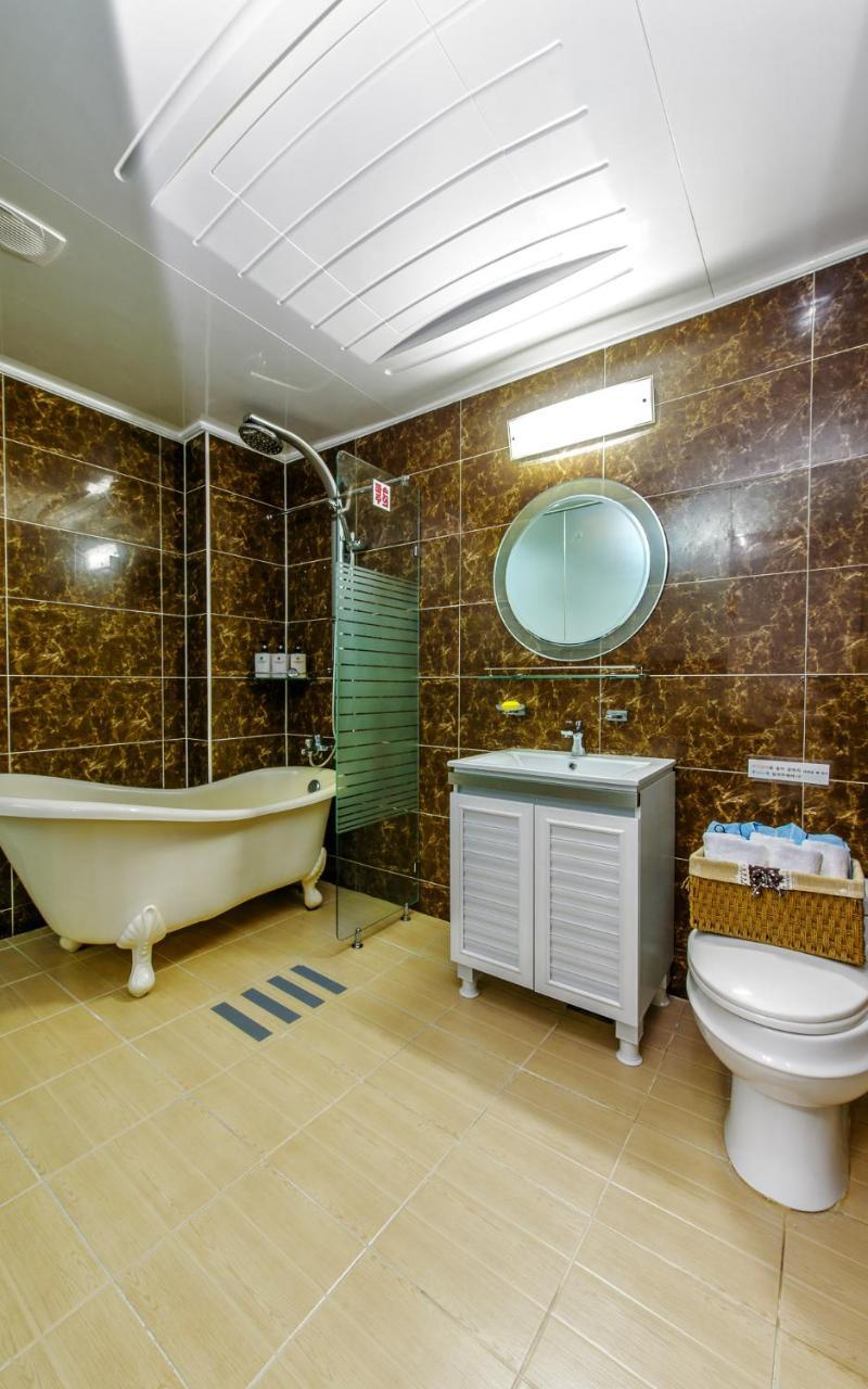 Mk Hotel Yeosu Eksteriør bilde
