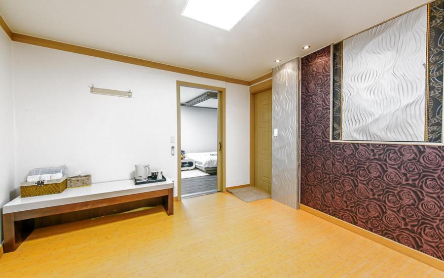 Mk Hotel Yeosu Eksteriør bilde